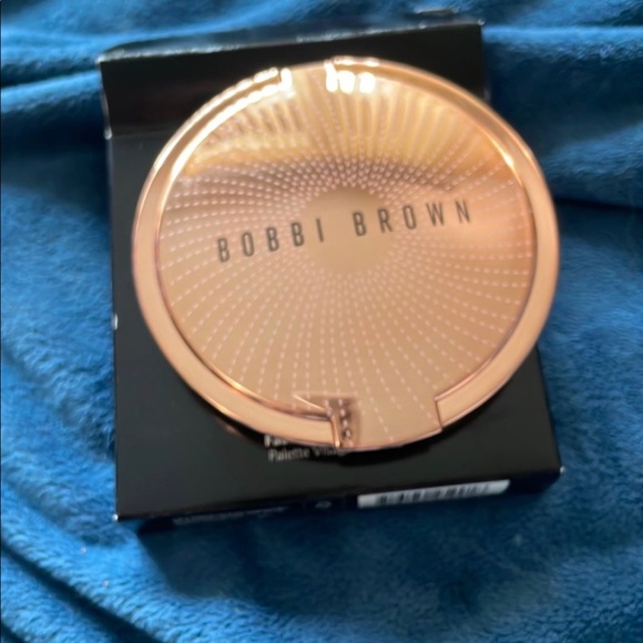 SOLD-Bobbi Brown face and cheek palette-light - Picture 2 of 3